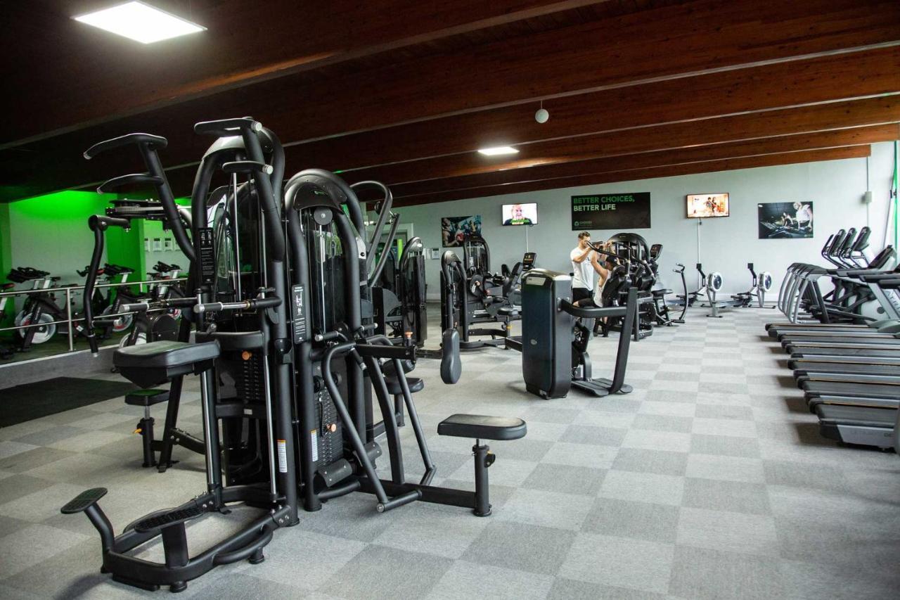Flat 2, The Old Antiques Warehouse - Free Off-Site Health Club Access With Pool, Sauna, Steam Room & Gym Bowness-on-Windermere Bagian luar foto